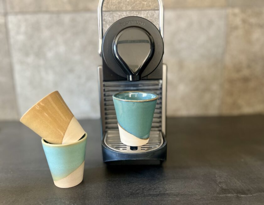 Tasses à café expresso, en grès blanc