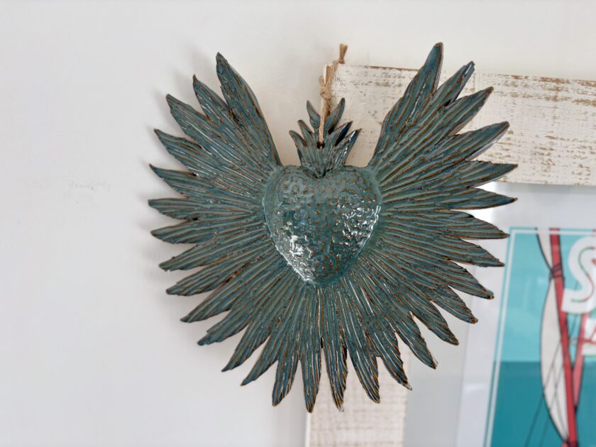 Ex-voto vert à suspendre en céramique artisanale