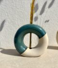 Vase donuts vert en céramique artisanale