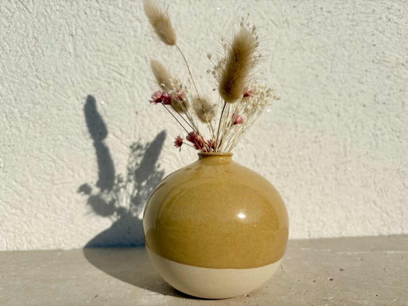 Soliflore jaune en céramique artisanale