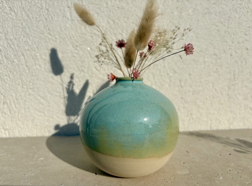Soliflore turquoise en céramique artisanale